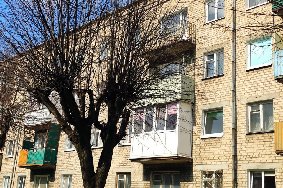 Продаётся 2-комнатная квартира, 55.7 м²