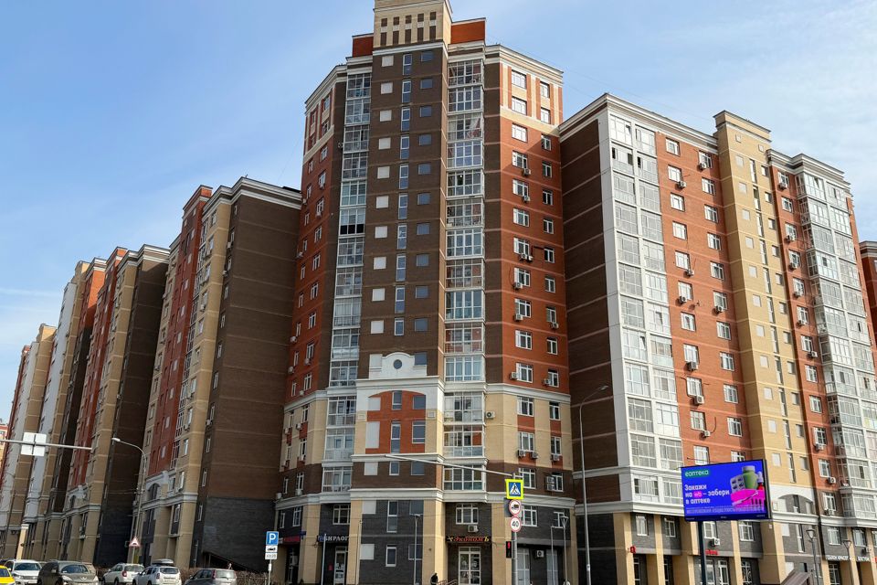 Продаётся 3-комнатная квартира, 82 м²