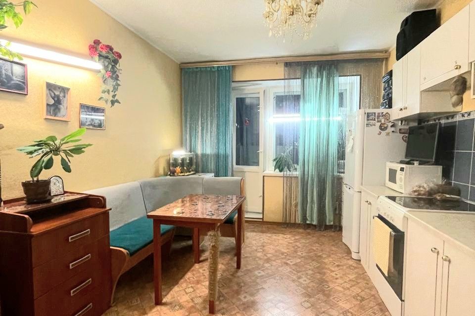 Продаётся 1-комнатная квартира, 51 м²