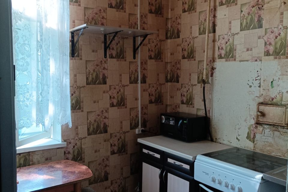 Продаётся 3-комнатная квартира, 58.2 м²