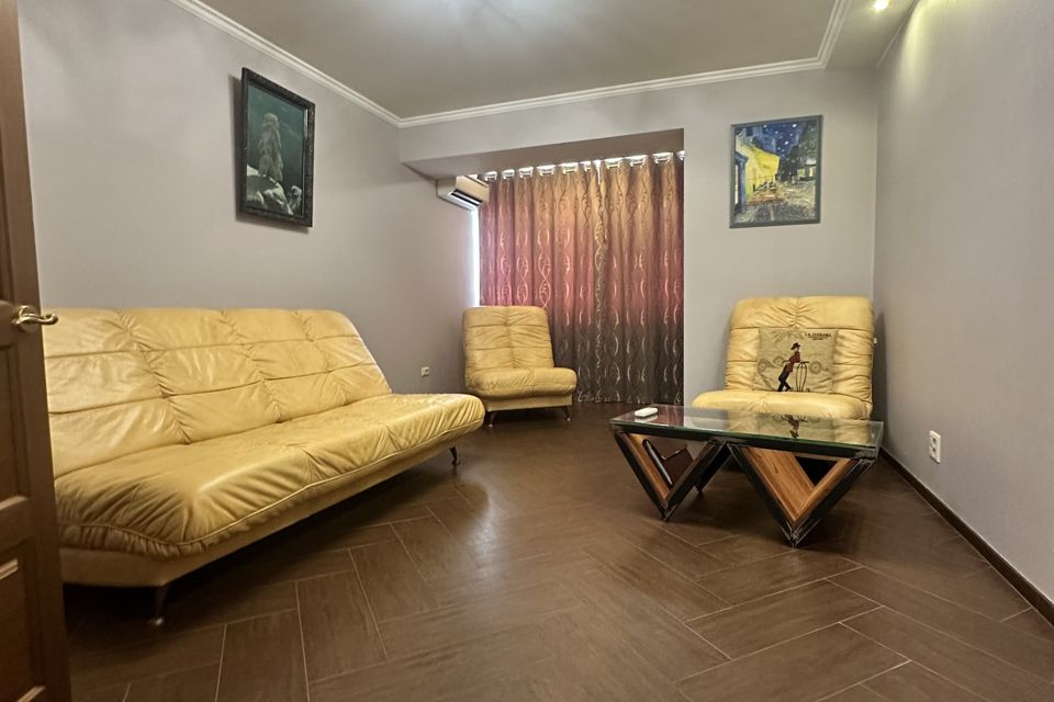 Продаётся 2-комнатная квартира, 55 м²