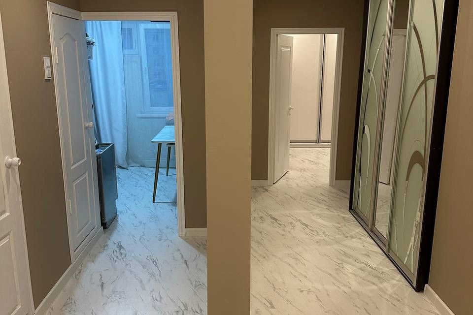 Продаётся 3-комнатная квартира, 69.7 м²