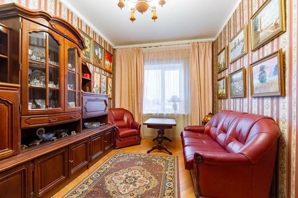 Продаётся 3-комнатная квартира, 69.4 м²