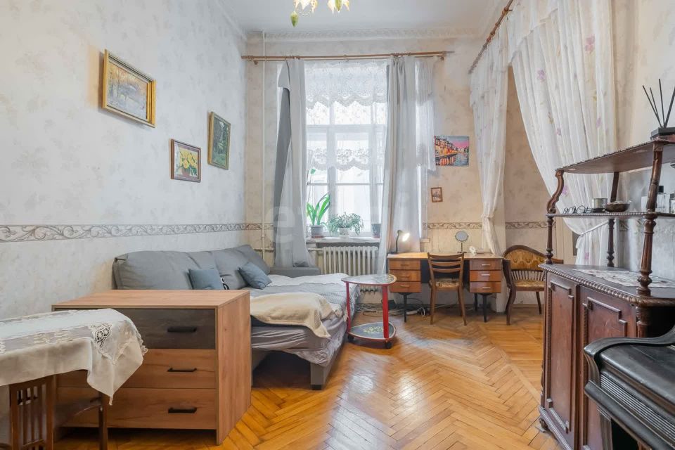 Продаётся 2-комнатная квартира, 66.7 м²