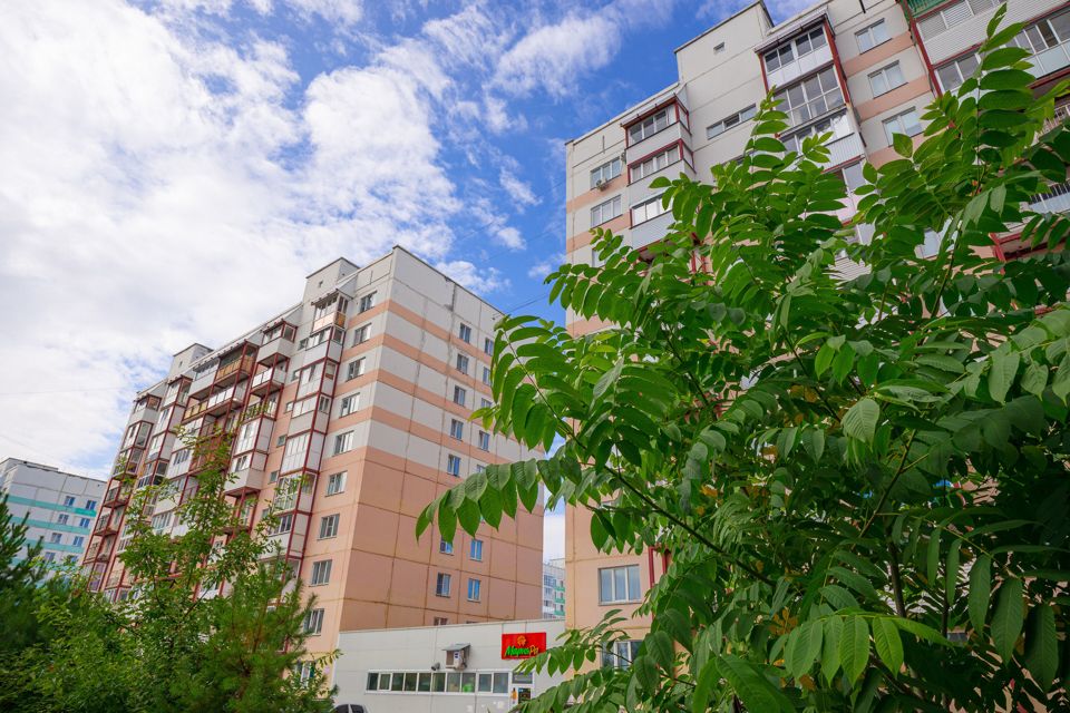 Продаётся 2-комнатная квартира, 58 м²