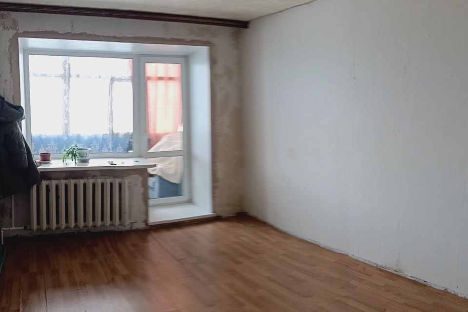 Продаётся 3-комнатная квартира, 52.2 м²