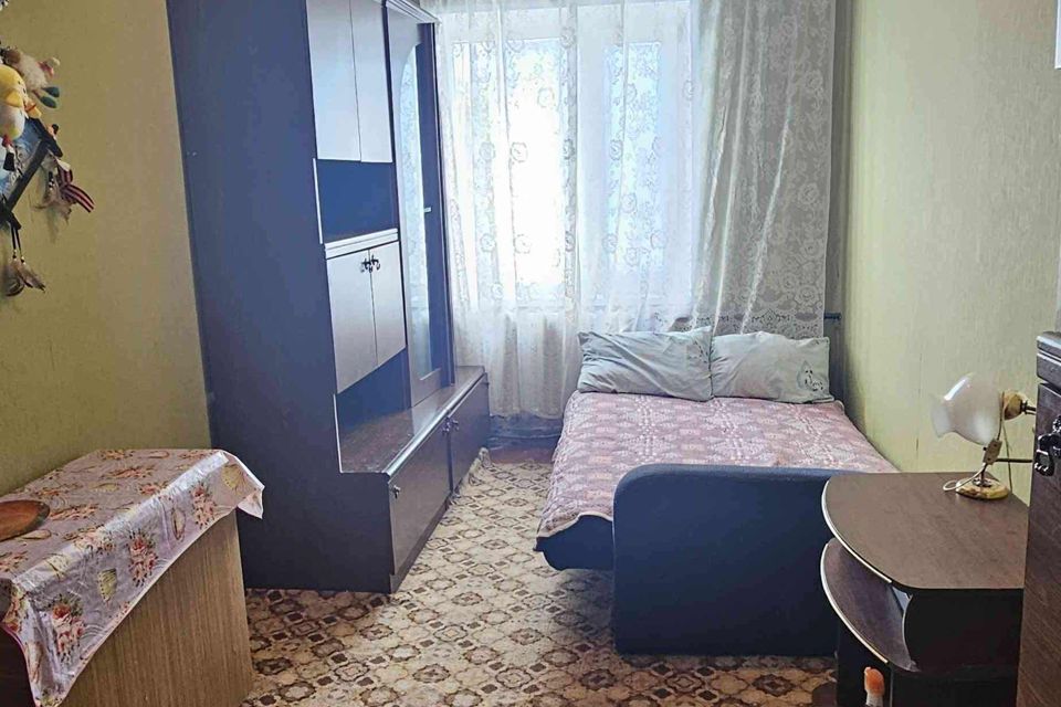 Продаётся комната в 4-комн. квартире, 13.2 м²