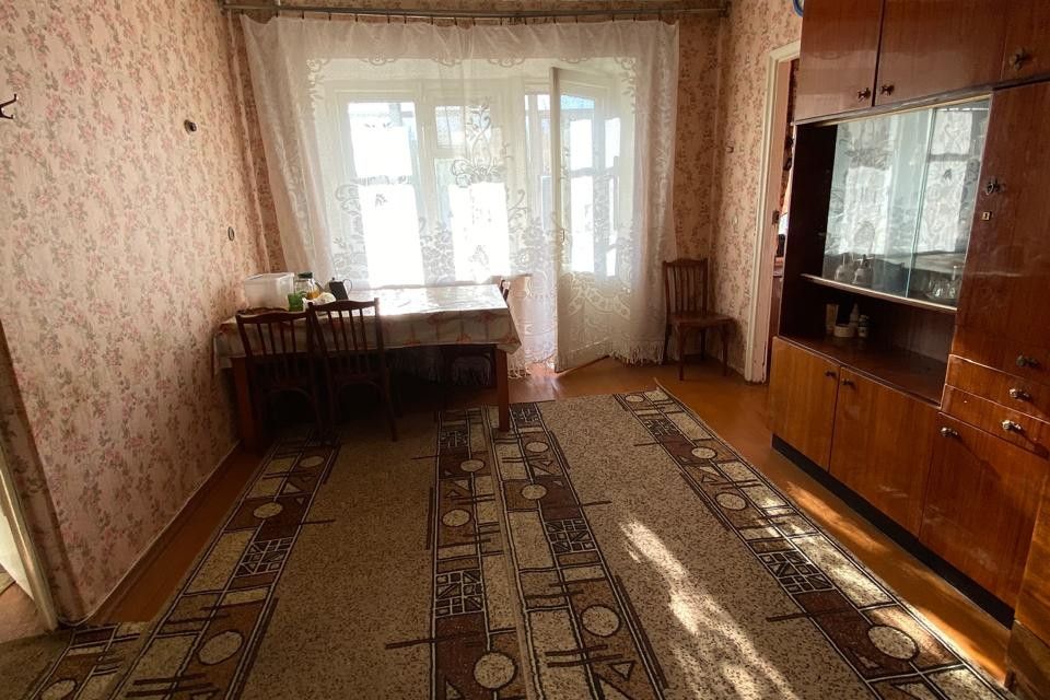 Продаётся 2-комнатная квартира, 43.6 м²