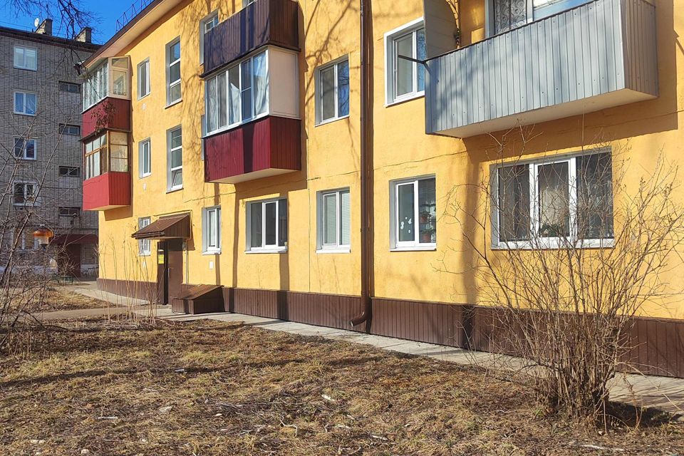 Продаётся 3-комнатная квартира, 56.2 м²