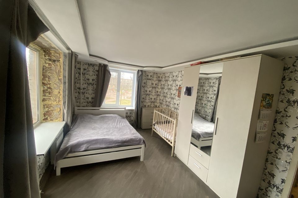 Продаётся 2-комнатная квартира, 42.4 м²