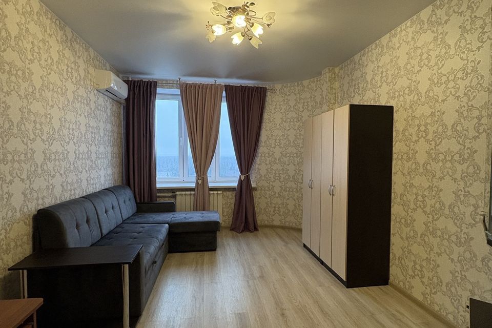 Продаётся 1-комнатная квартира, 41.8 м²