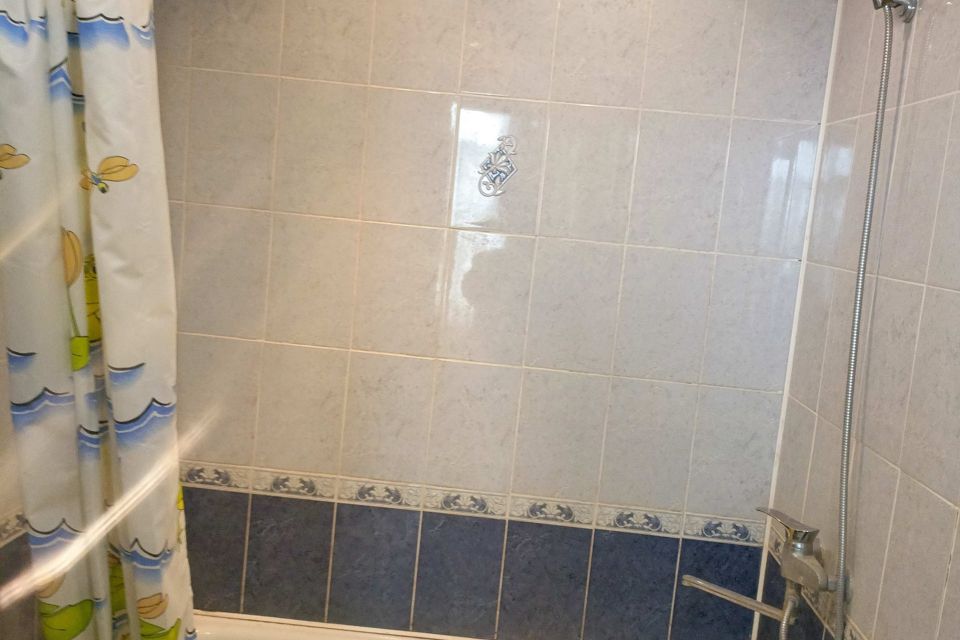 Продаётся 1-комнатная квартира, 46.3 м²