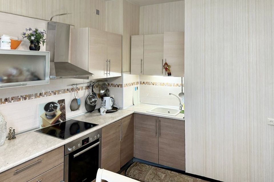 Продаётся 3-комнатная квартира, 64 м²