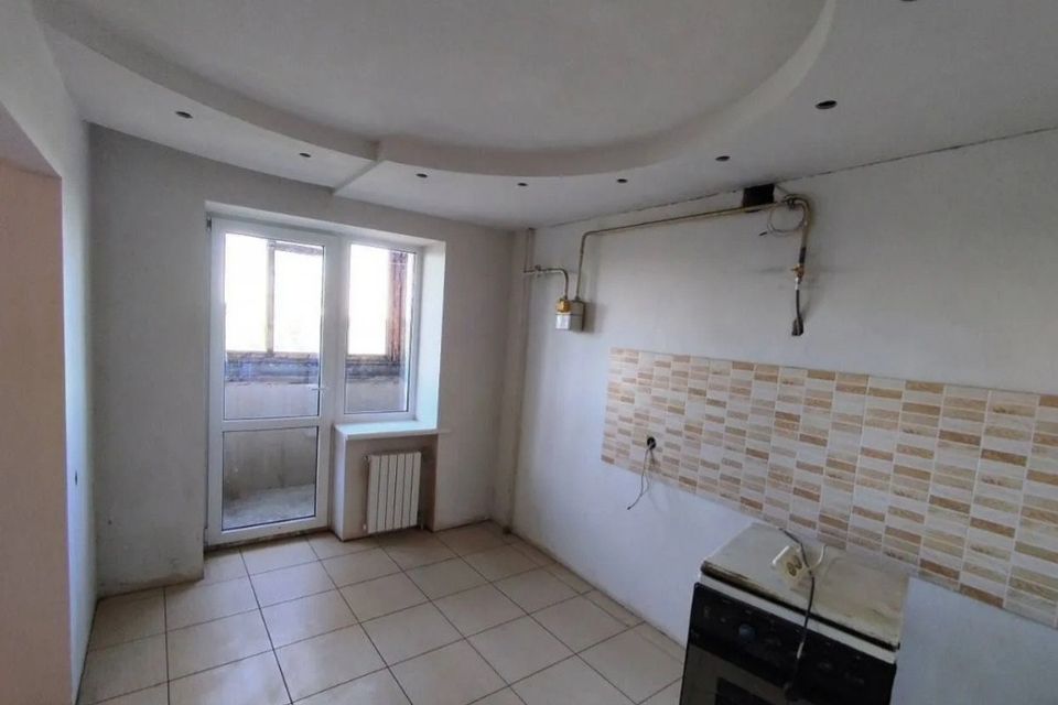 Продаётся 1-комнатная квартира, 42.8 м²