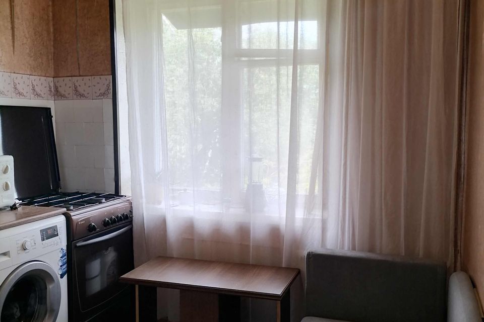 Продаётся 1-комнатная квартира, 32 м²