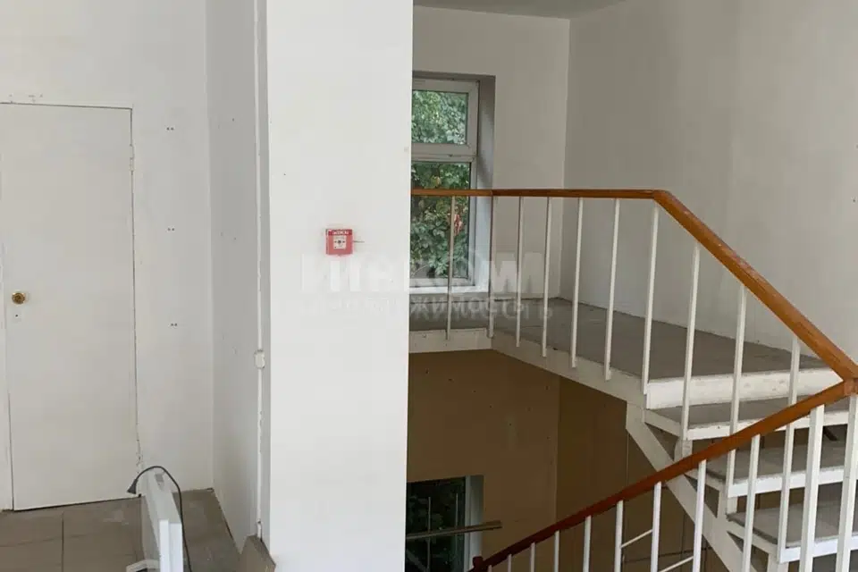 Продаётся помещение своб. назначения, 140 м²