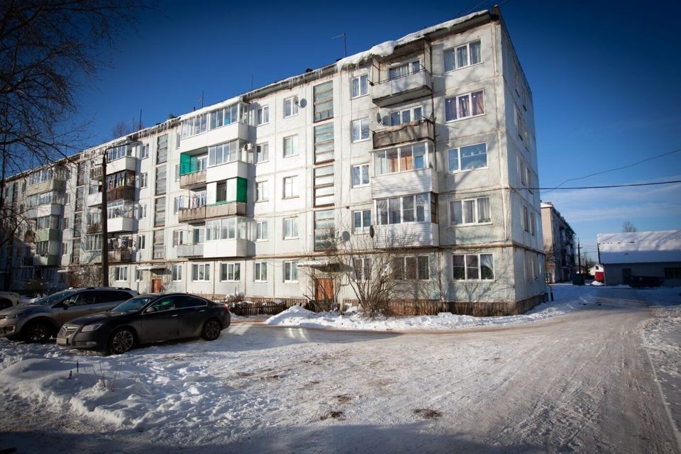 Продаётся 4-комнатная квартира, 58.5 м²