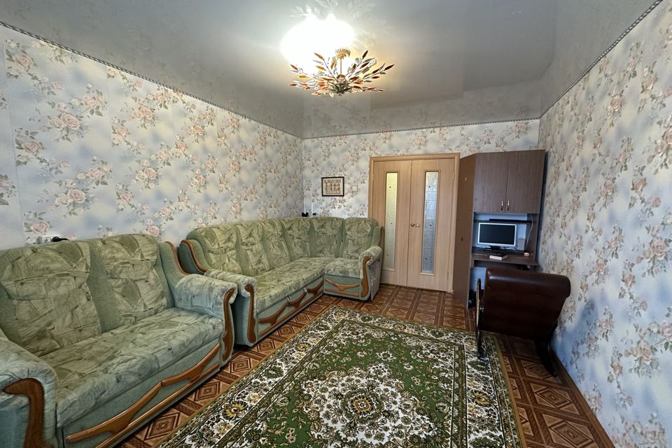 Продаётся 3-комнатная квартира, 60.5 м²