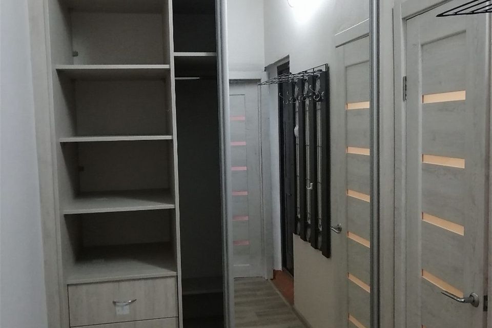 Продаётся 1-комнатная квартира, 38 м²