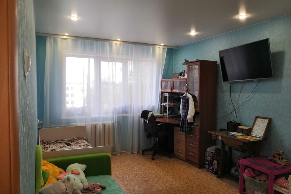 Продаётся 3-комнатная квартира, 61.4 м²