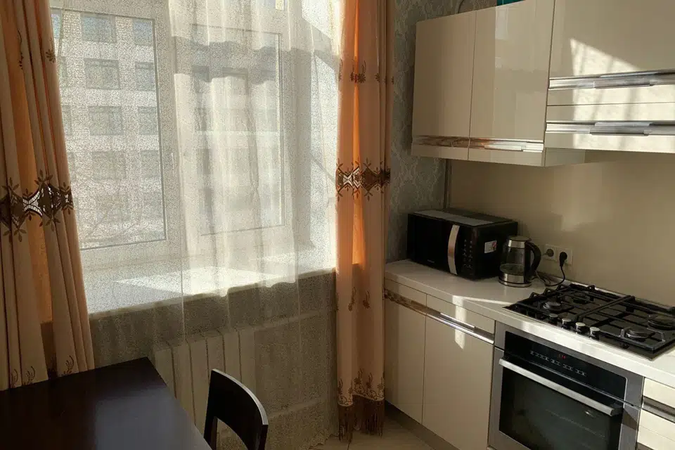 Продаётся 2-комнатная квартира, 55.7 м²
