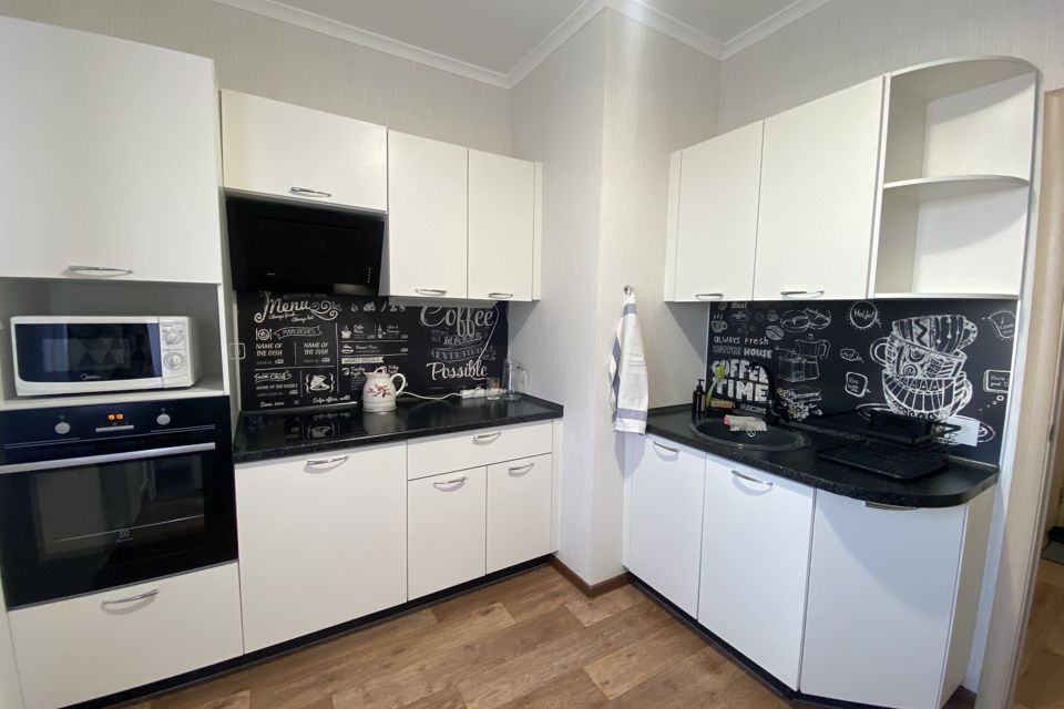 Продаётся 1-комнатная квартира, 32 м²