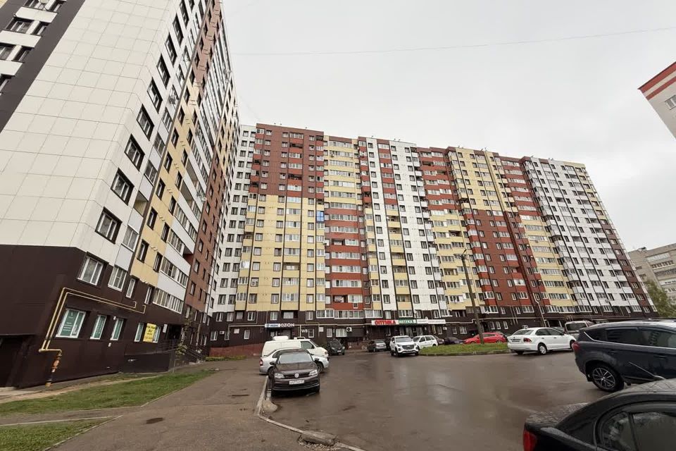 Продаётся 2-комнатная квартира, 50.8 м²