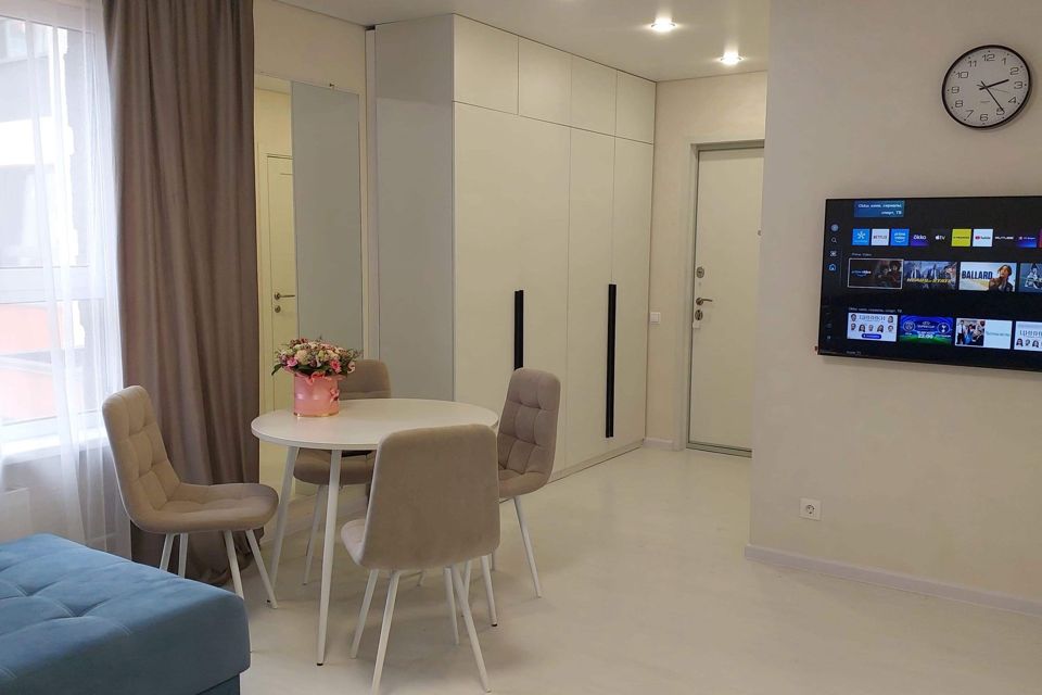 Сдаётся 2-комнатная квартира, 58 м²