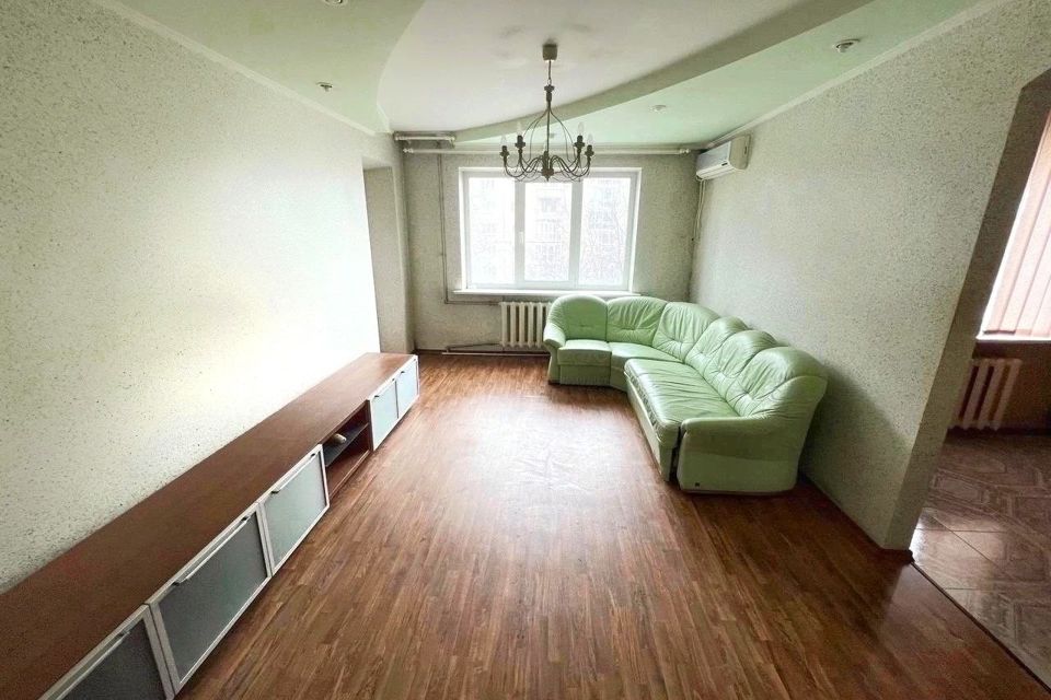 Продаётся 3-комнатная квартира, 70 м²