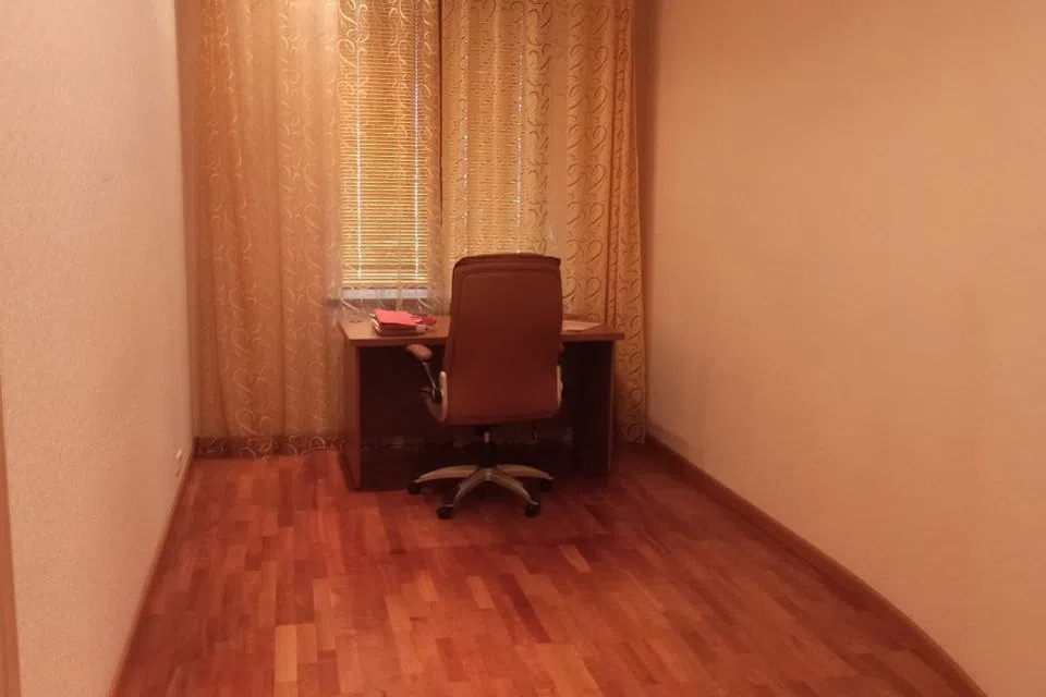 Продаётся 3-комнатная квартира, 87 м²