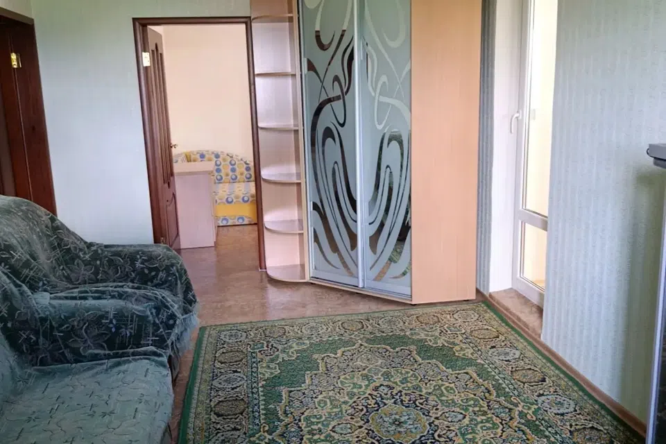 Продаётся 3-комнатная квартира, 60 м²