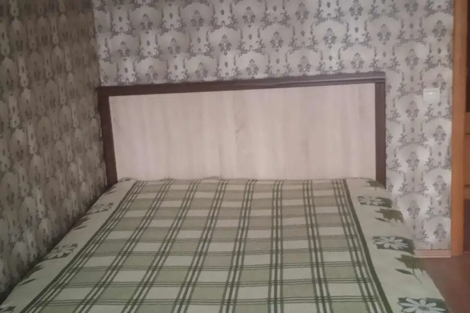 Сдаётся комната в 3-комн. квартире, 42 м²