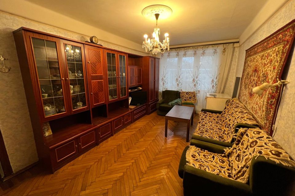 Продаётся комната в 3-комн. квартире, 19.6 м²