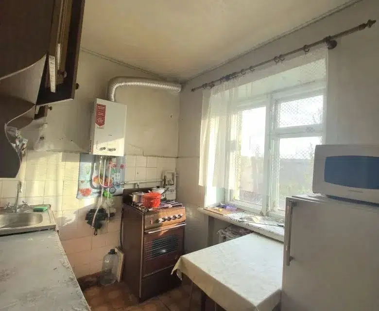 Продаётся 3-комнатная квартира, 56 м²