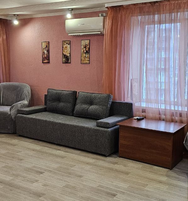 Продаётся 2-комнатная квартира, 58 м²