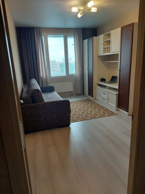 Продаётся 1-комнатная квартира, 37.3 м²