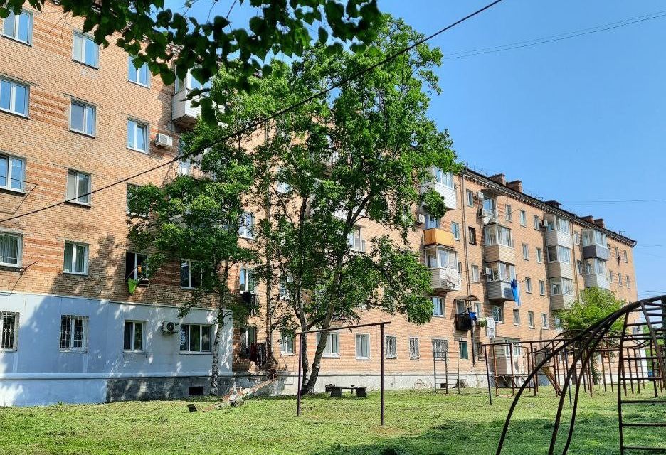 Продаётся 3-комнатная квартира, 54.9 м²