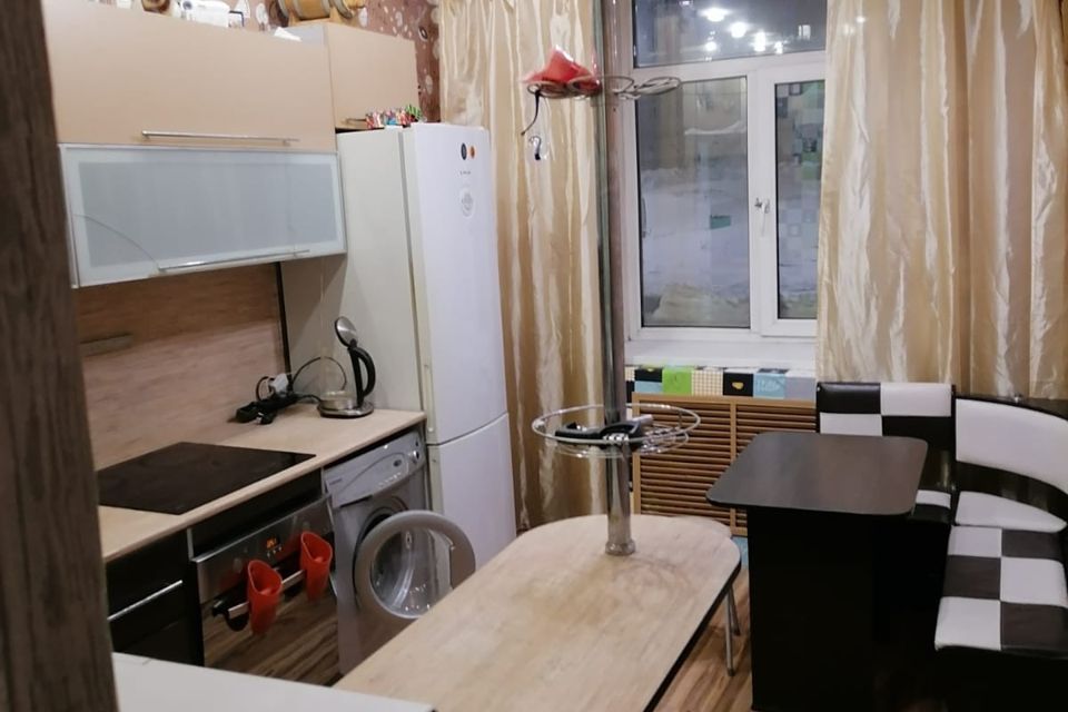 Продаётся 2-комнатная квартира, 63 м²