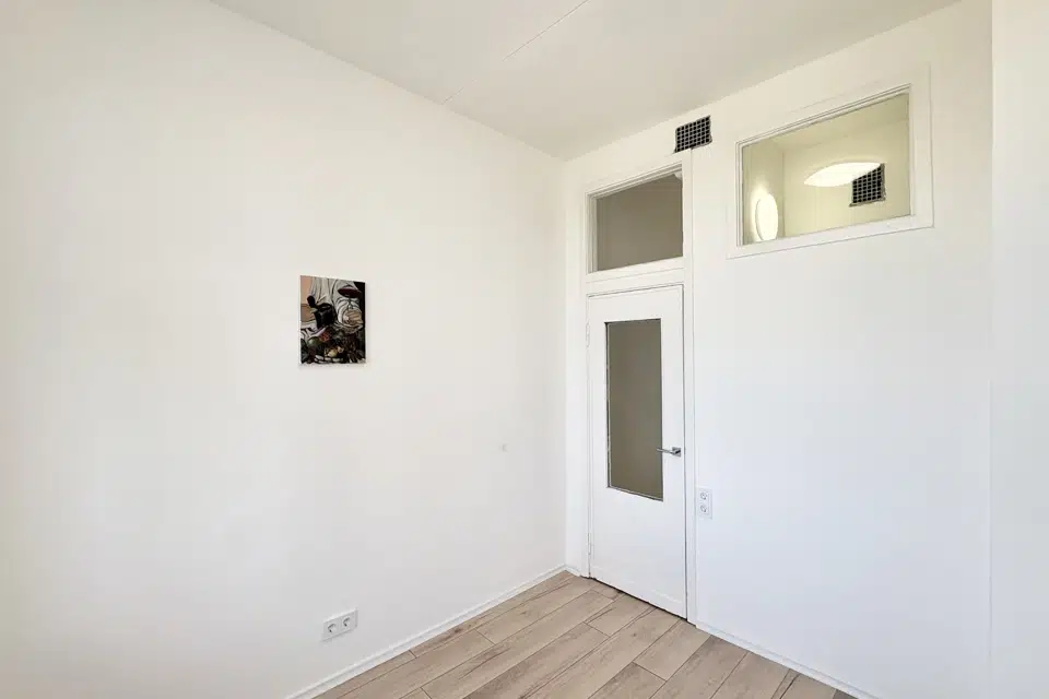 Продаётся 2-комнатная квартира, 56.2 м²