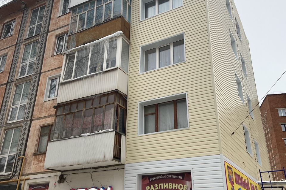 Продаётся 3-комнатная квартира, 50 м²