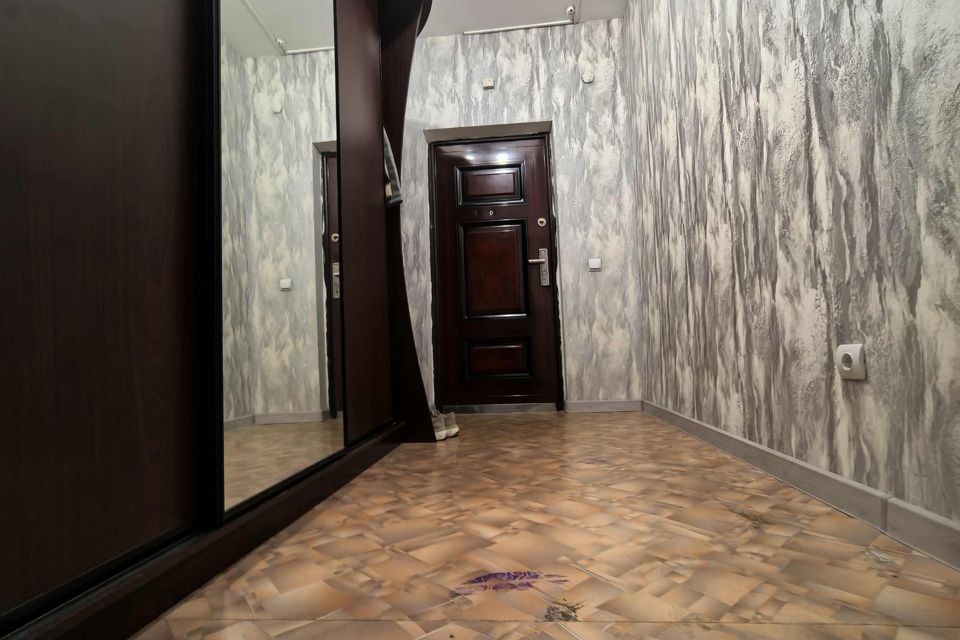 Продаётся 1-комнатная квартира, 43.2 м²