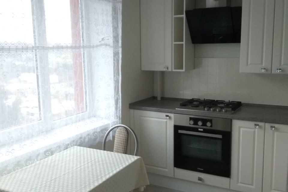 Сдаётся 1-комнатная квартира, 38 м²