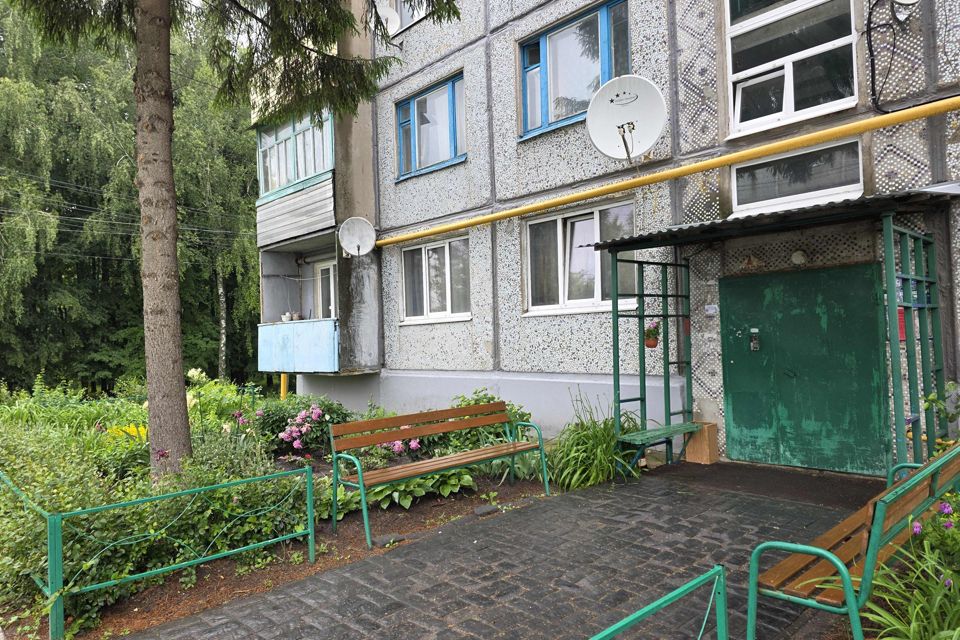 Продаётся 4-комнатная квартира, 76.1 м²