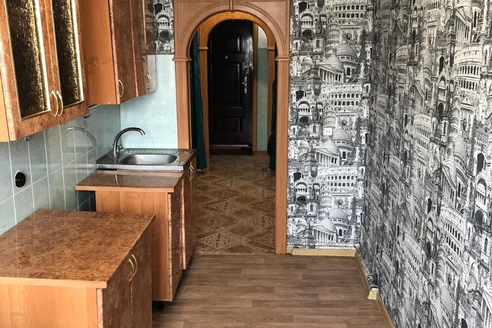 Продаётся 1-комнатная квартира, 46.2 м²