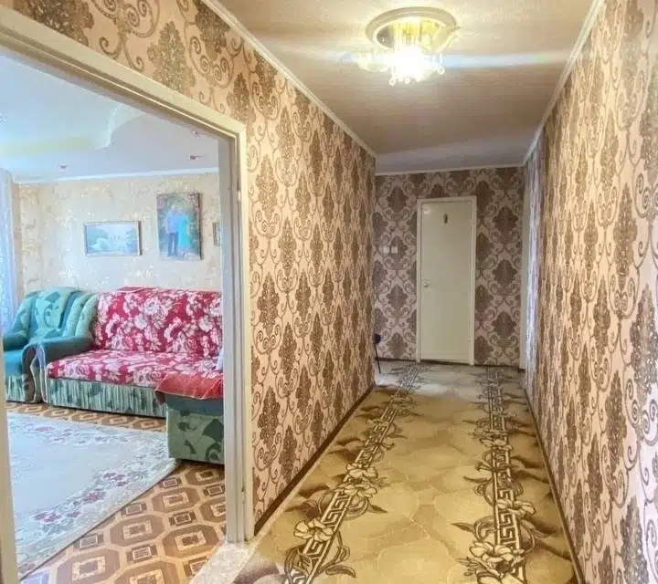 Продаётся 3-комнатная квартира, 65 м²