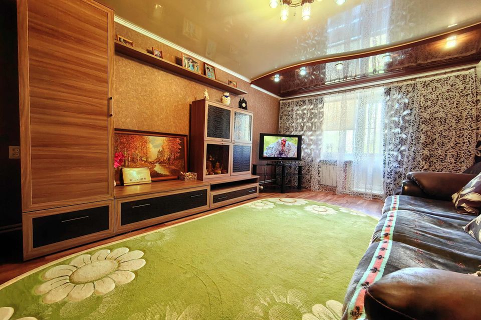 Продаётся 3-комнатная квартира, 67.9 м²
