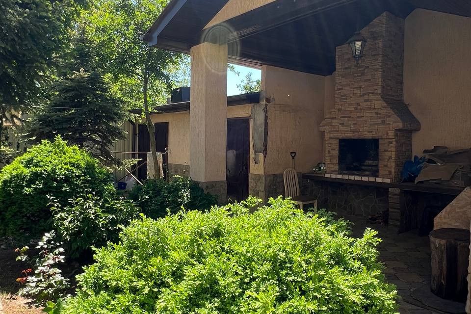 Продаётся 2-этажный дом, 329 м²