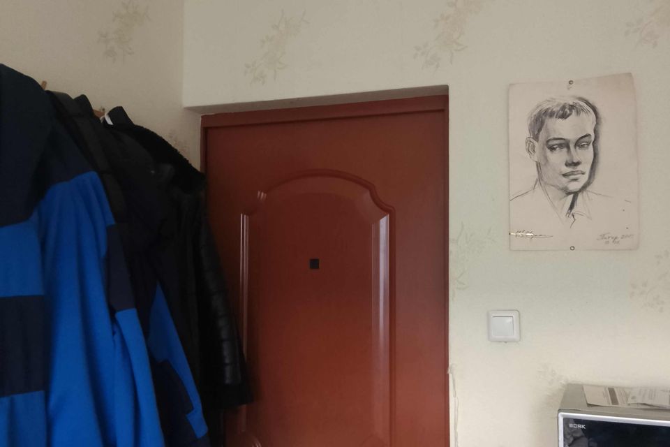 Продаётся комната в 4-комн. квартире, 10 м²