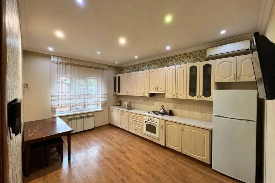 Продаётся 1-этажный дом, 100 м²