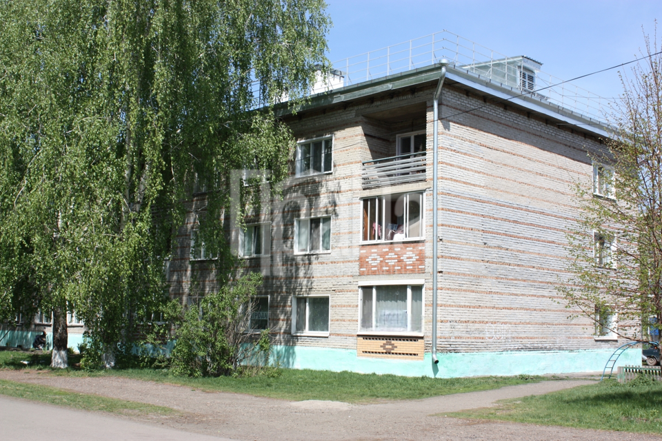 Продаётся 4-комнатная квартира, 100.7 м²